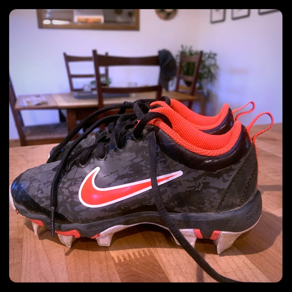 Kids size 12 baseball cleats